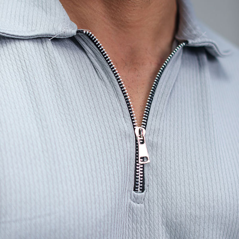 تیشرت مردانه یقه زیپ دار طوسی مدل Arban